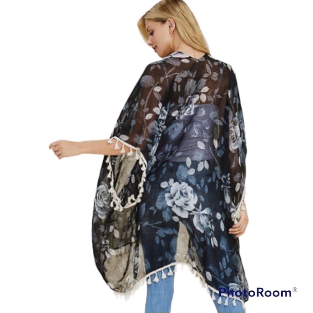 Riah Fashion Black White Floral Tassel fun feminine Kimono Cardigan One Size